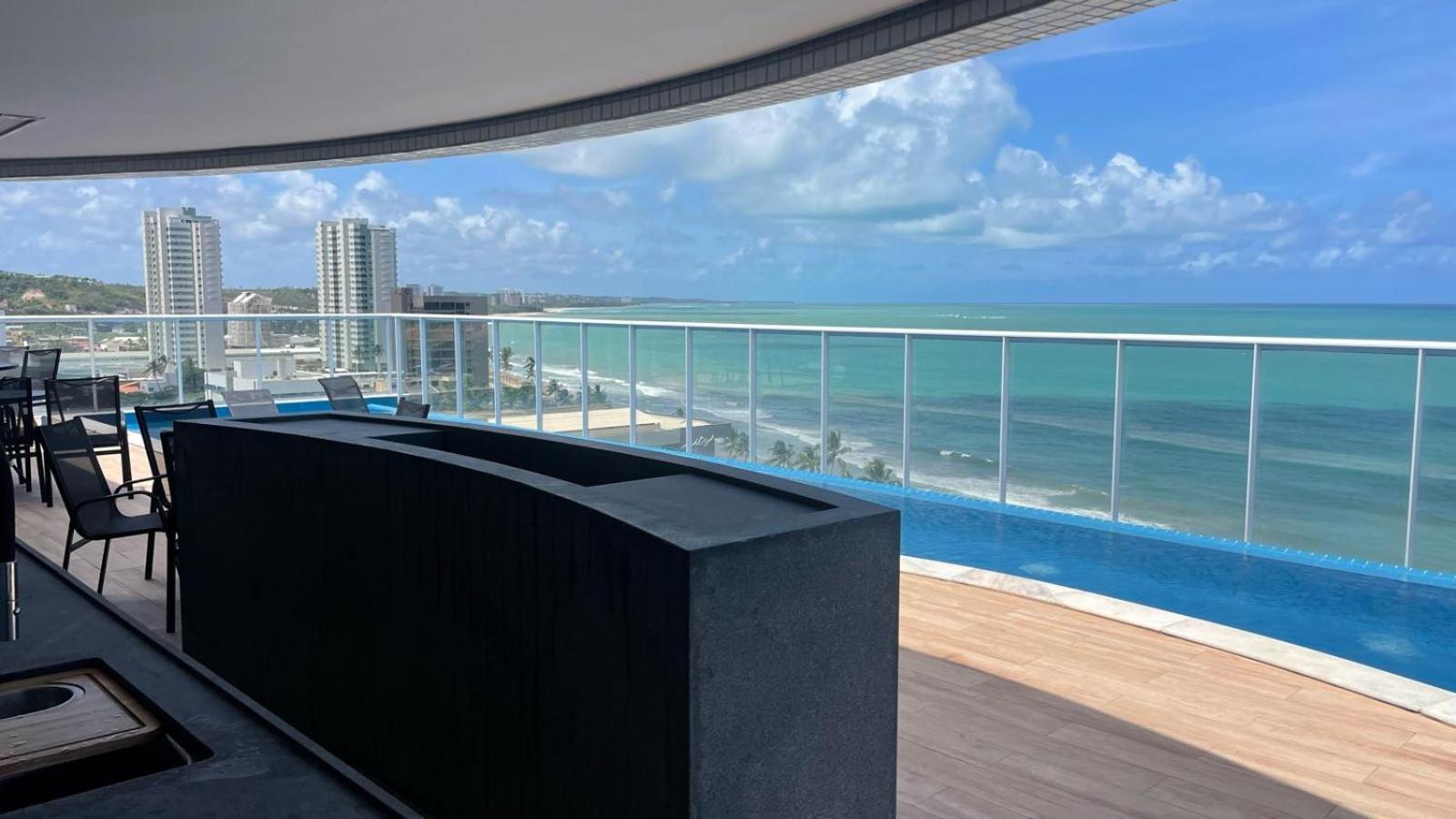 Luxuoso Beira-mar Com Sacada Em Apartamento *